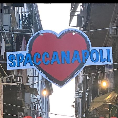 La Casa Di Patta A Spaccanapoli Nápoles Exterior foto